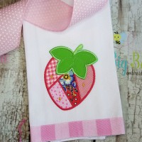 Patchwork Strawberry Applique Design 